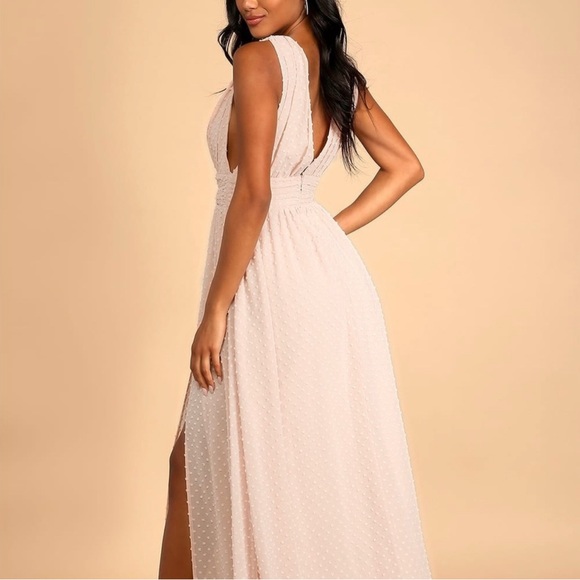 NWT Lulus Wonderful Occasion Swiss Dot Sleeveless Maxi Dress XS - Picture 2 of 2